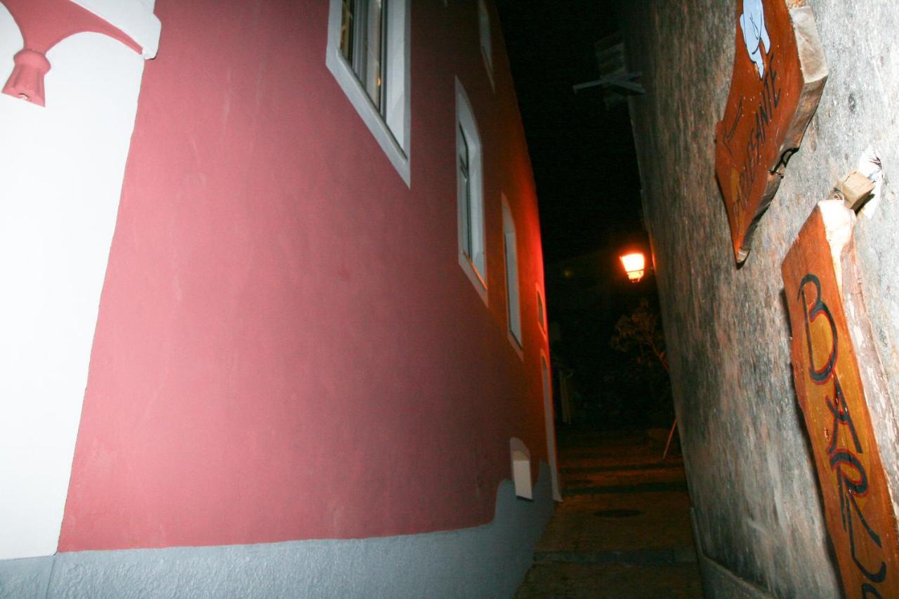 蒙希克Casa Dos Batalim住宿加早餐旅馆 外观 照片